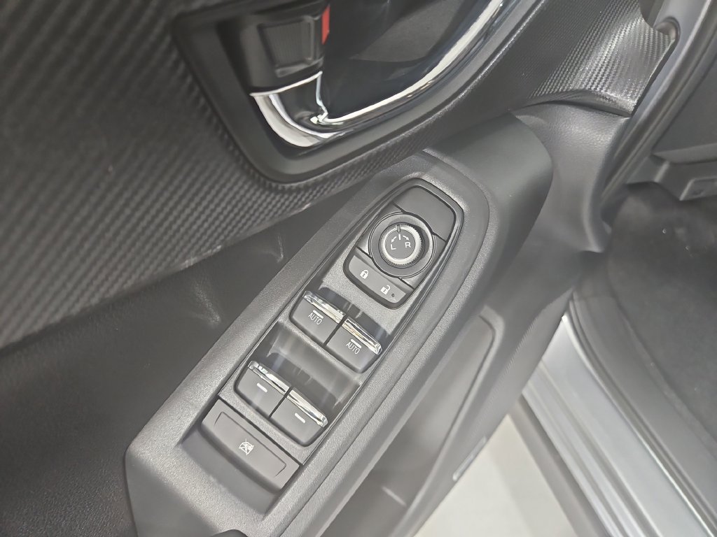 New 2026 Subaru Crosstrek 2.5i Limited AWD/4WD image 11