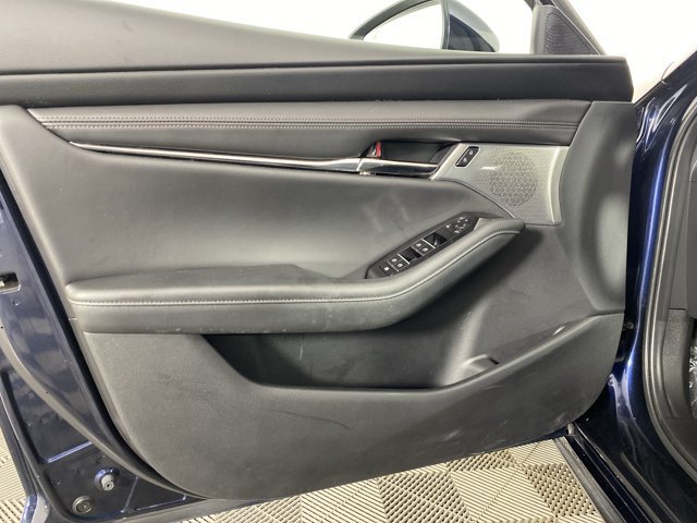Used 2020 MAZDA MAZDA3 AWD Hatchback w/ Preferred Pkg image 13