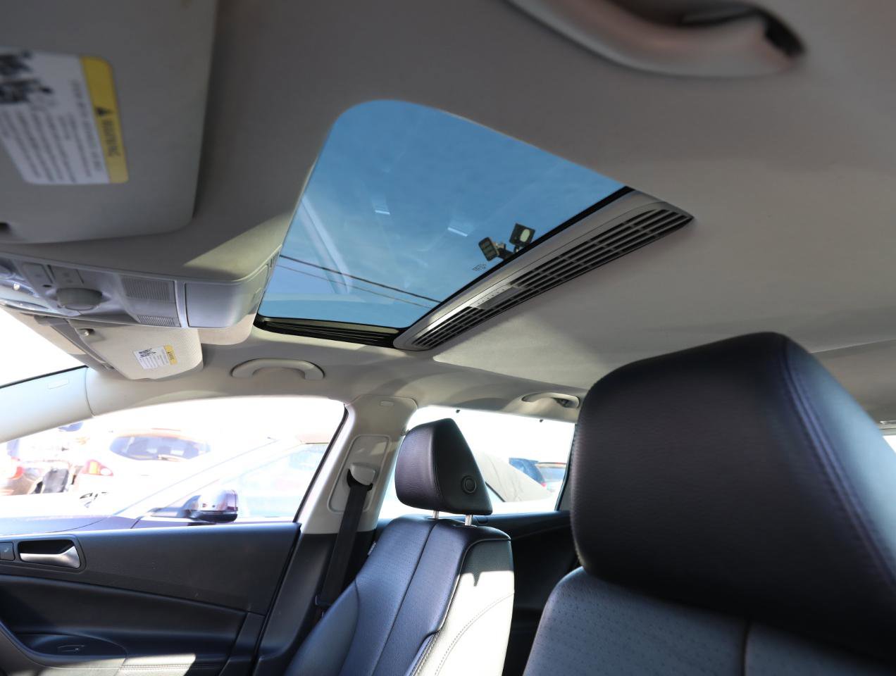 Used 2009 Volkswagen Passat Komfort image 18