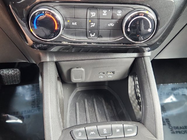 Used 2025 Chevrolet TrailBlazer LT AWD/4WD image 38