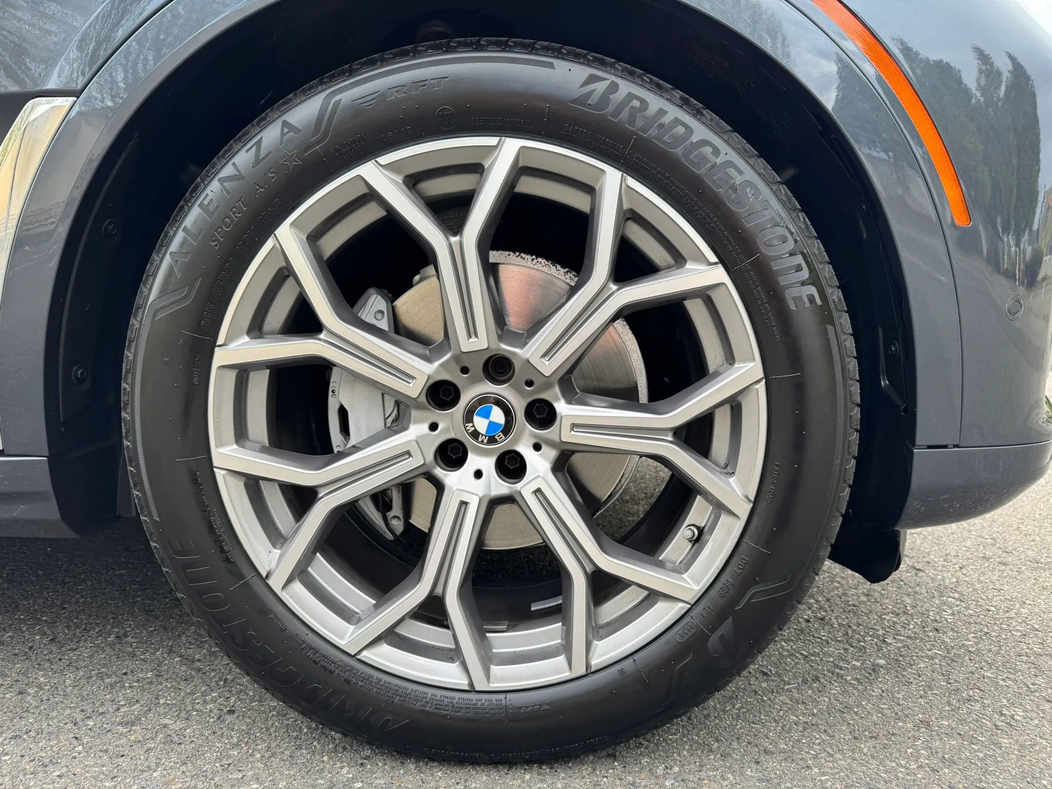 Used 2022 BMW X7 xDrive40i w/ Premium Package image 20