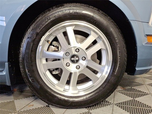 Used 2007 Ford Mustang GT Premium image 10