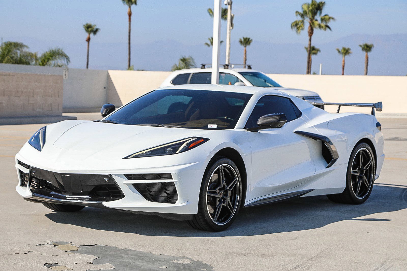 Used 2022 Chevrolet Corvette Stingray Premium Conv w/ Z51 Performance Package image 3