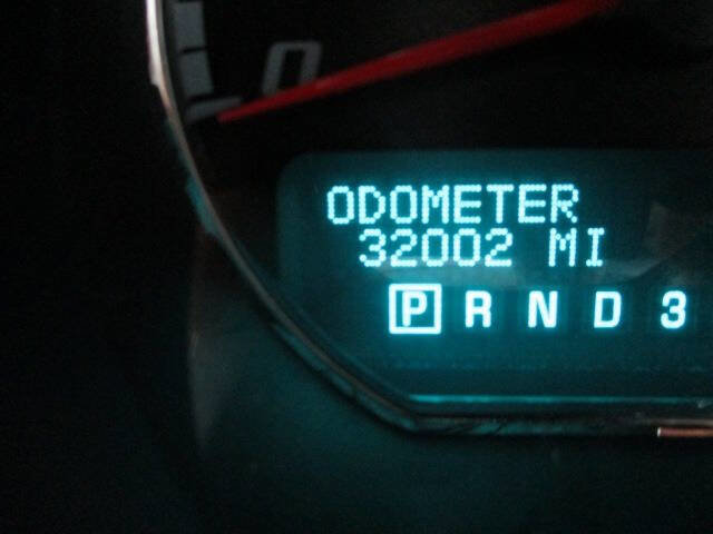 Used 2009 Buick Lucerne CX image 23
