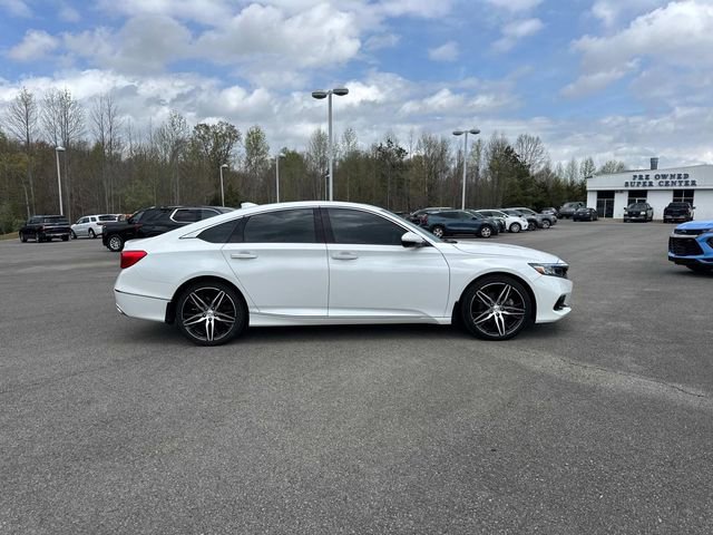 Used 2021 Honda Accord Touring image 3