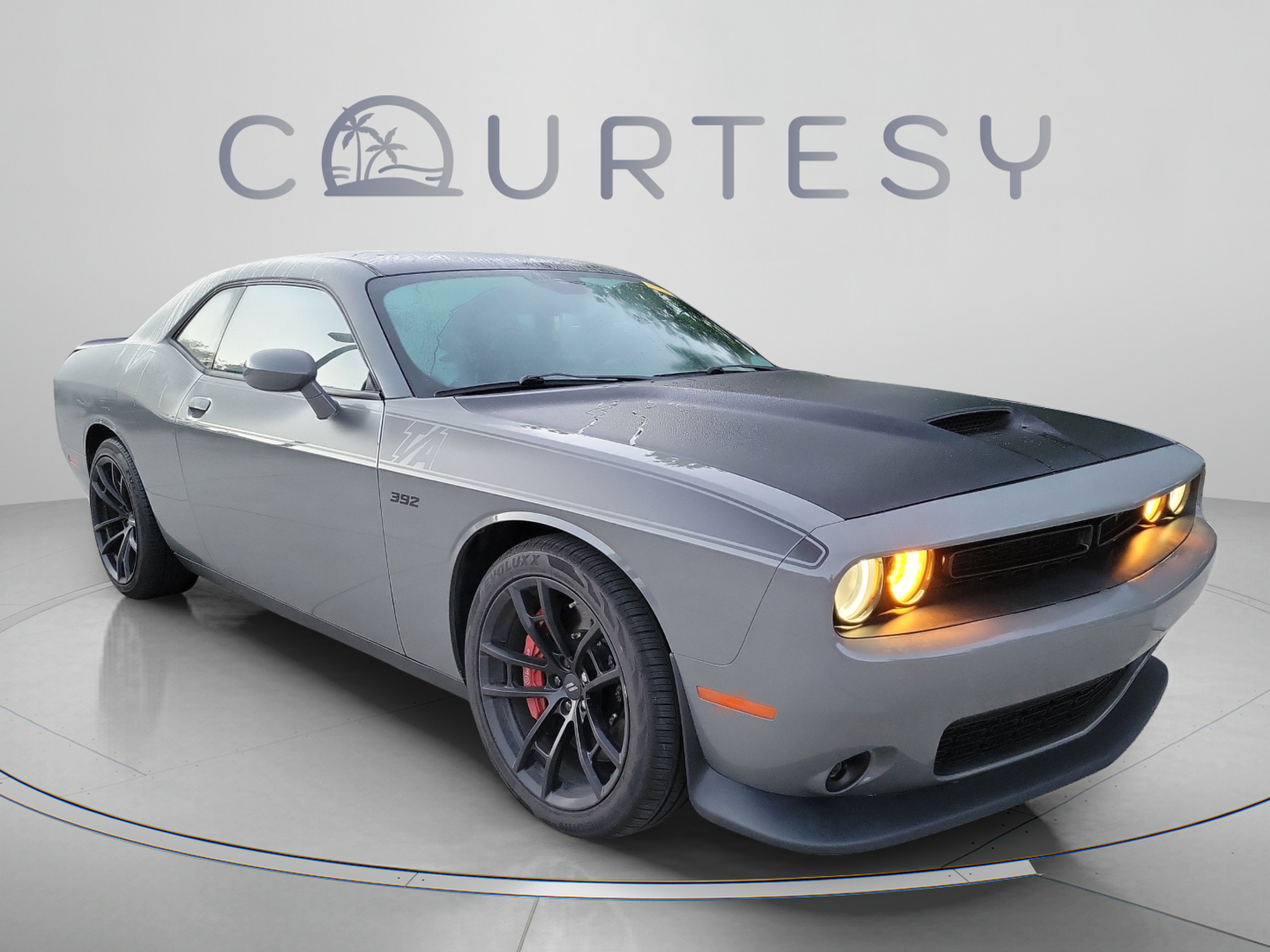 Used 2018 Dodge Challenger T/A RWD image 4