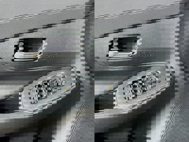 New 2026 Nissan Sentra SV image 18