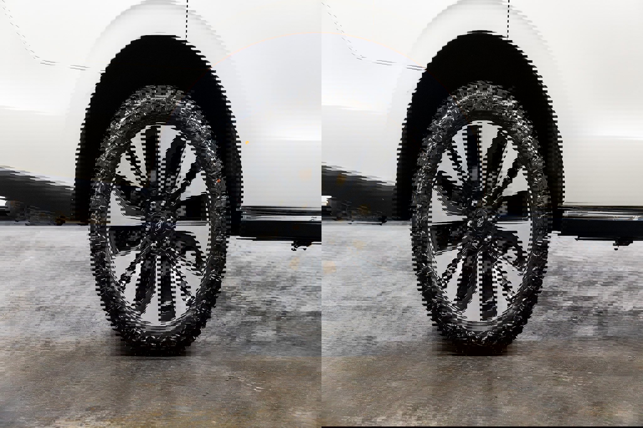 Used 2025 Ford Expedition Platinum w/ Driver's Package image 27