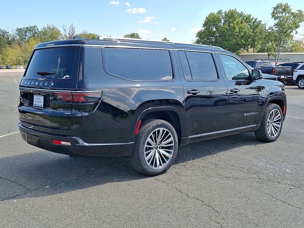 New 2025 Jeep Wagoneer L Series II AWD/4WD image 7