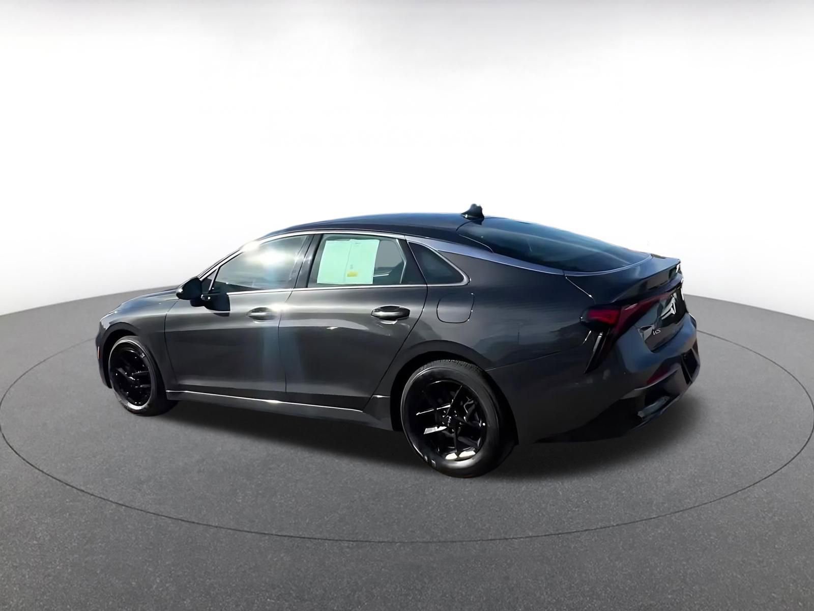 Used 2025 Kia K5 LXS image 10