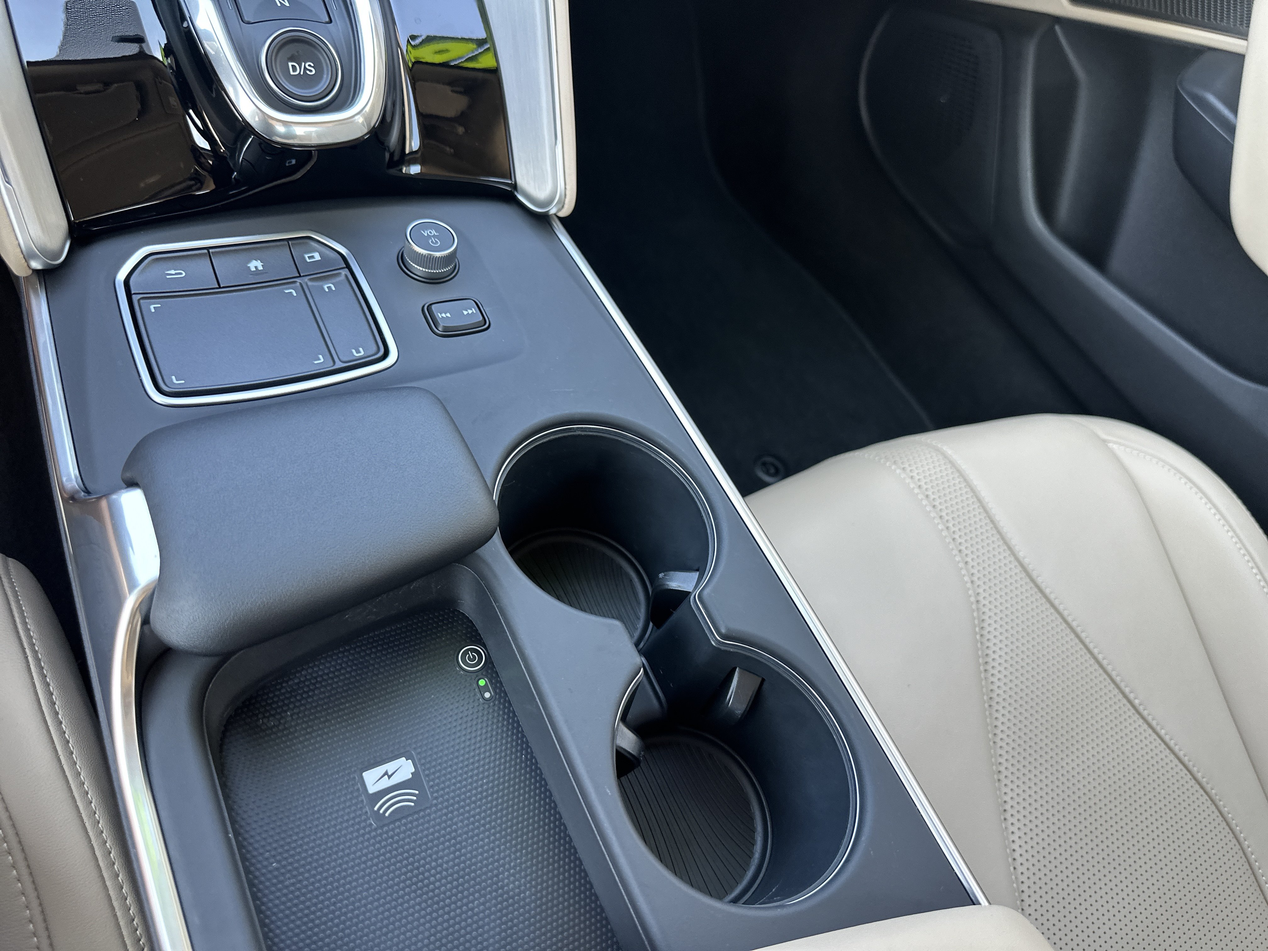Used 2025 Acura TLX w/ Technology Package FWD image 19