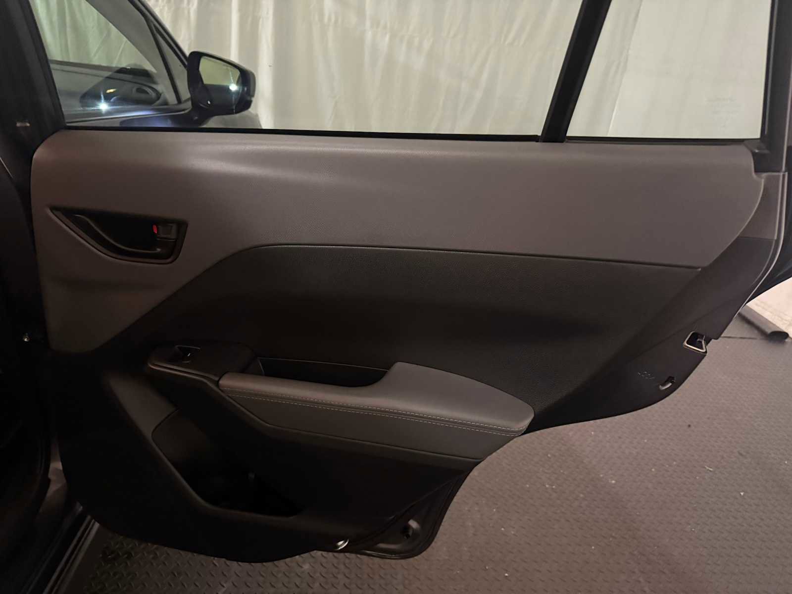 Certified 2024 Subaru Crosstrek 2.0i Premium image 27