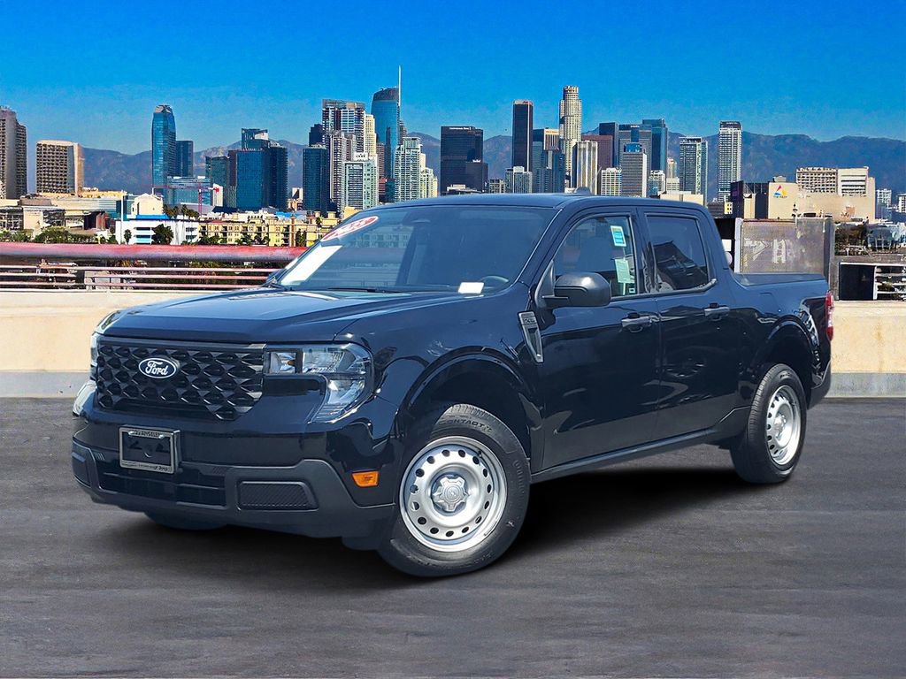 Used 2025 Ford Maverick XL FWD image 2