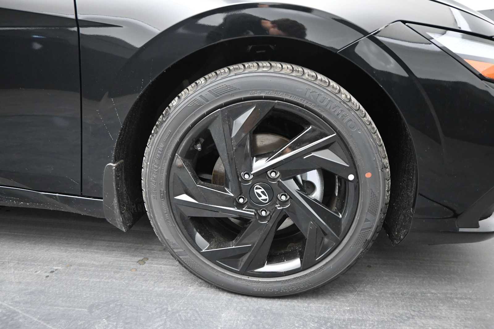 New 2026 Hyundai Elantra SEL Sport FWD image 10