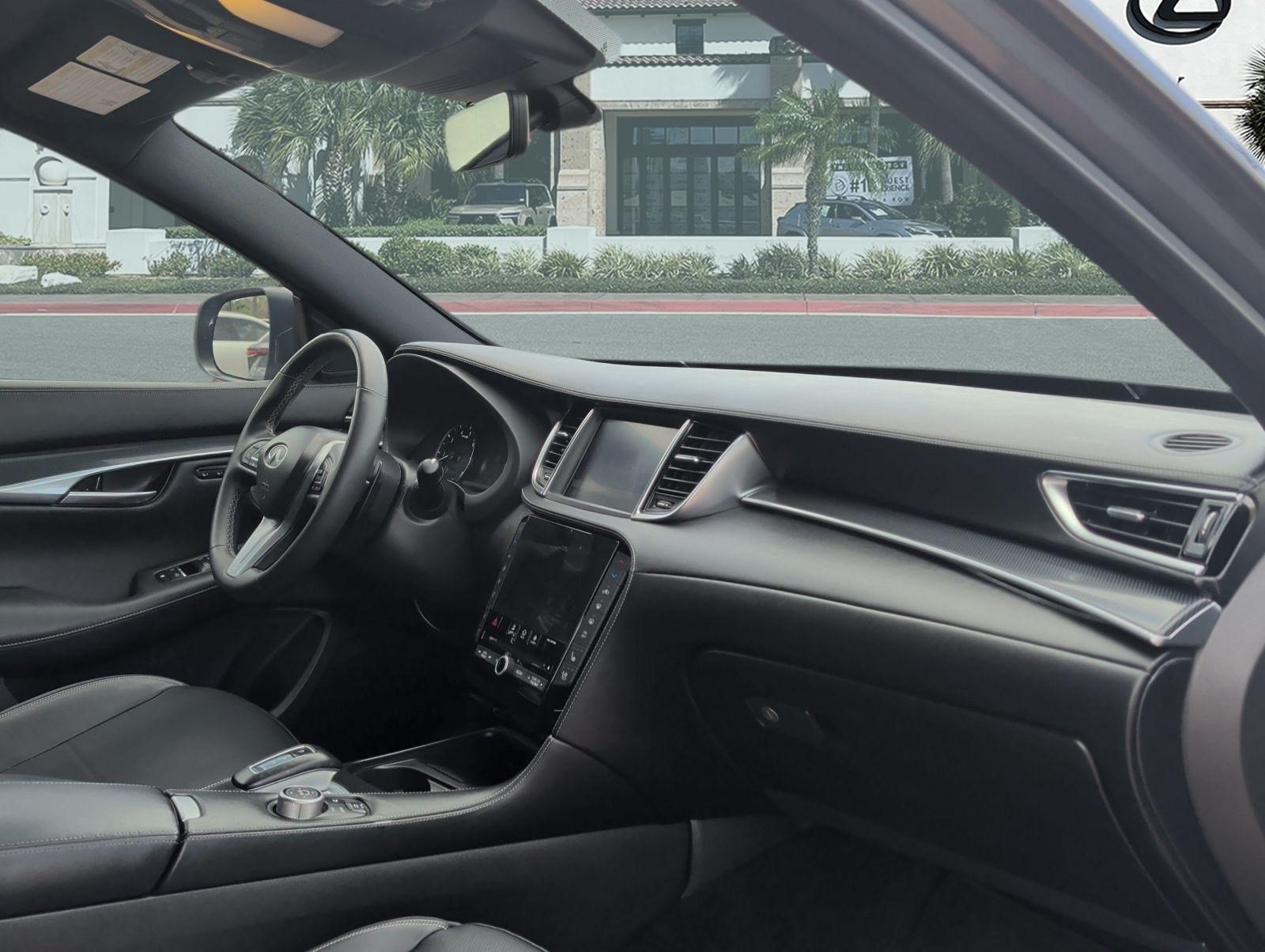 Used 2023 INFINITI QX50 Sport FWD image 30