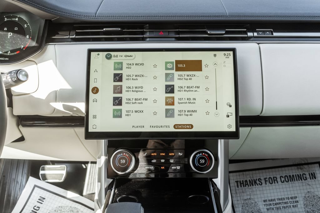 Used 2023 Land Rover Range Rover SE AWD/4WD image 19