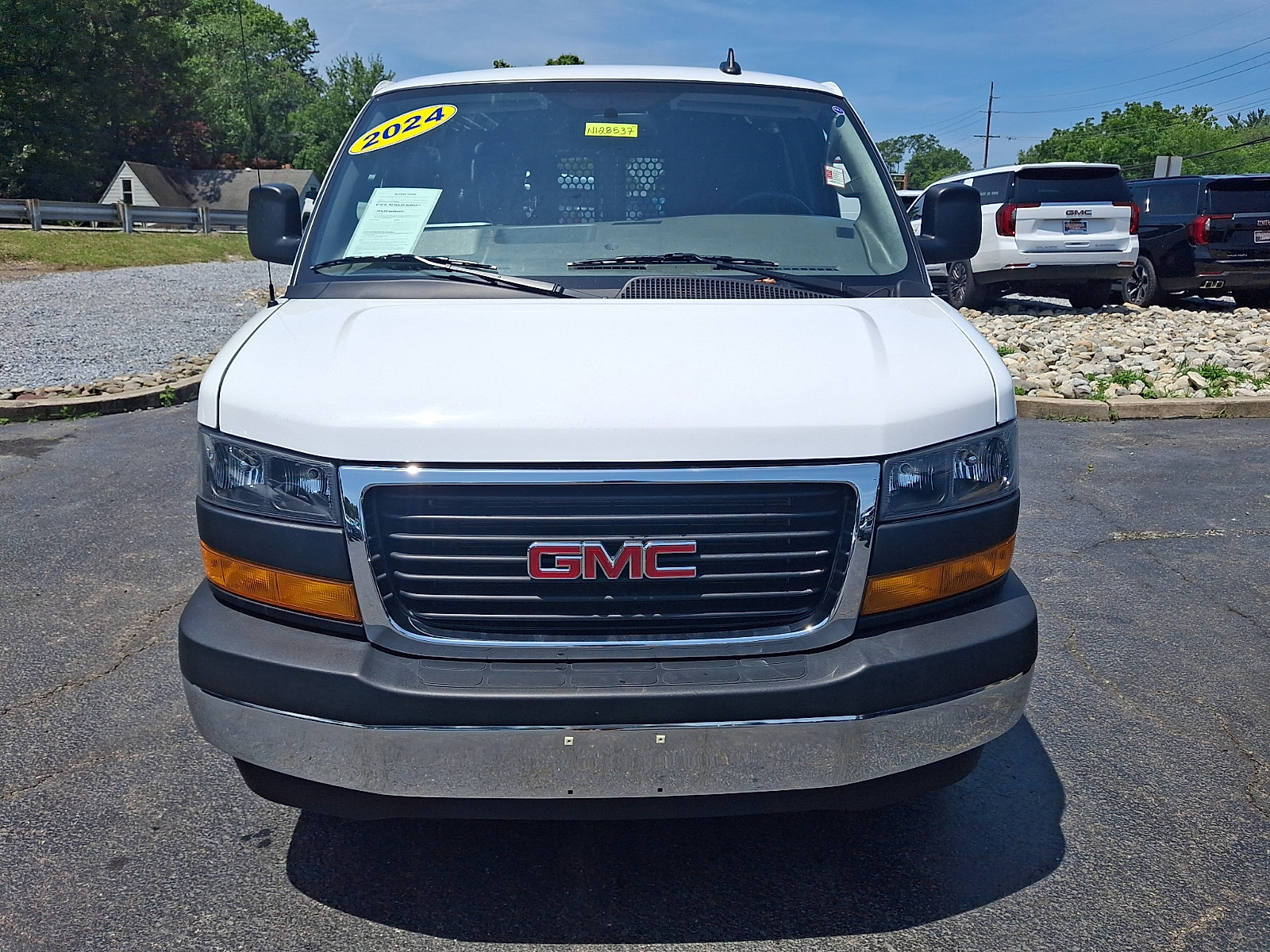 Used 2024 GMC Savana 2500 w/ Driver Convenience Package RWD video 2