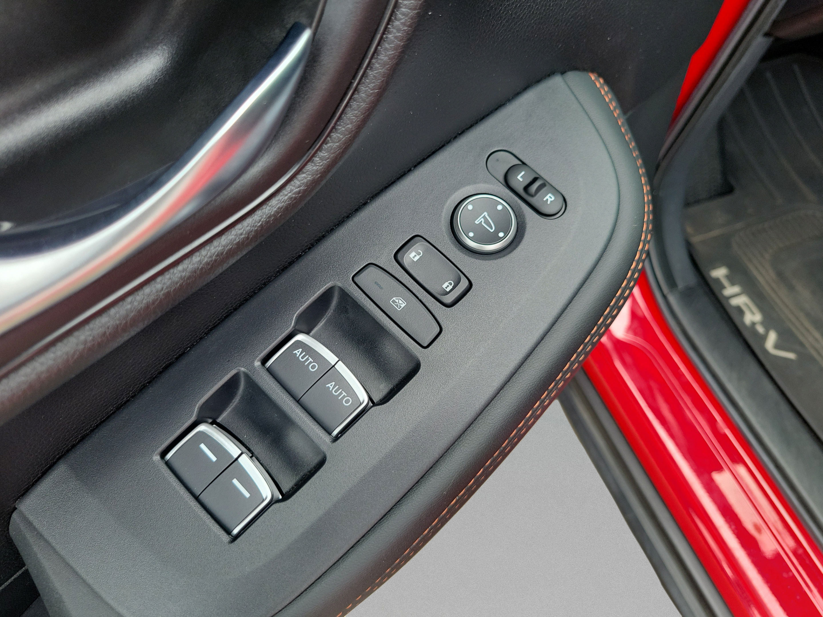 Certified 2024 Honda HR-V Sport image 22