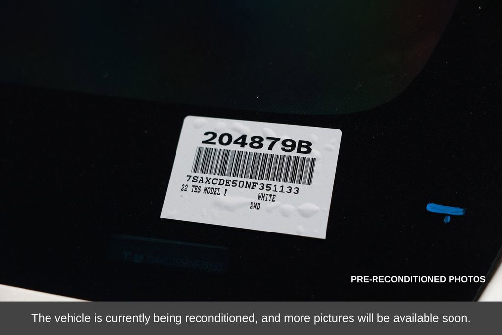 Used 2022 Tesla Model X image 40