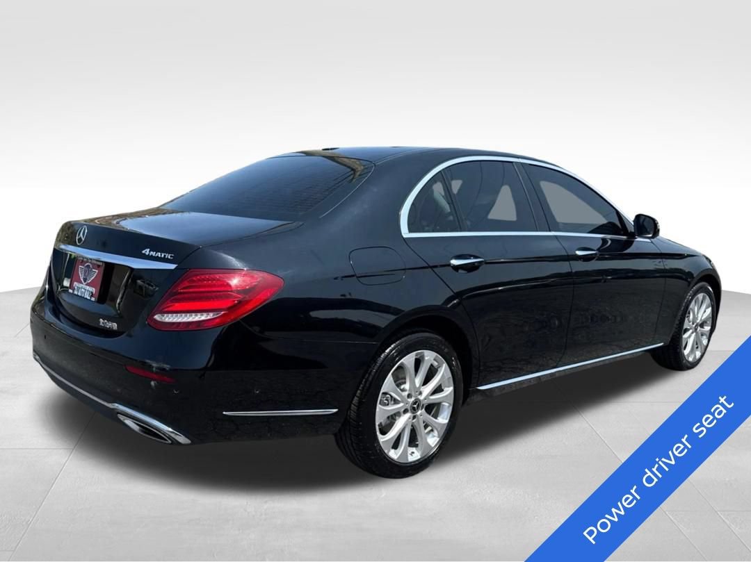 Used 2018 Mercedes-Benz E 300 4MATIC image 5