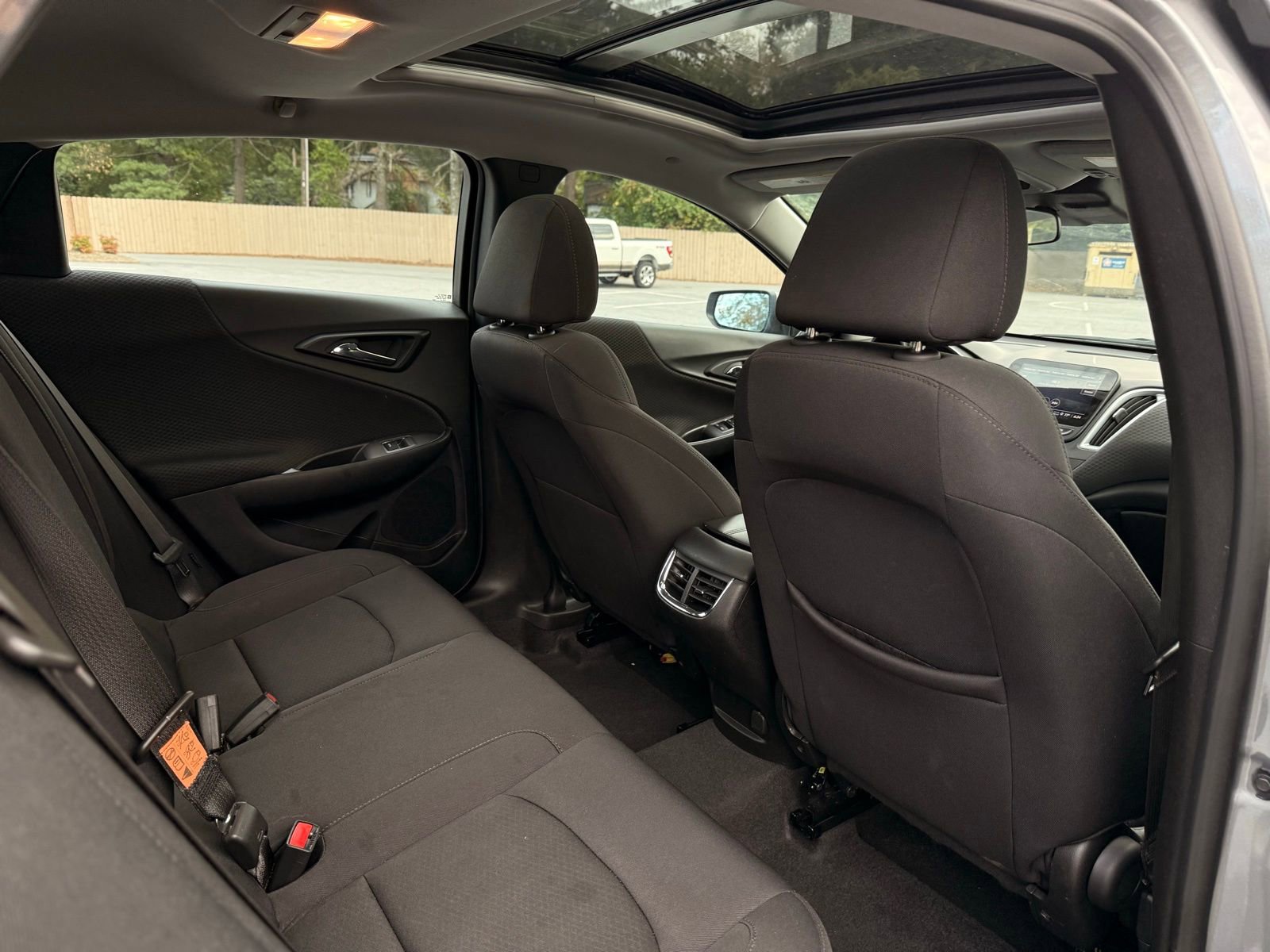 Used 2024 Chevrolet Malibu LT image 21