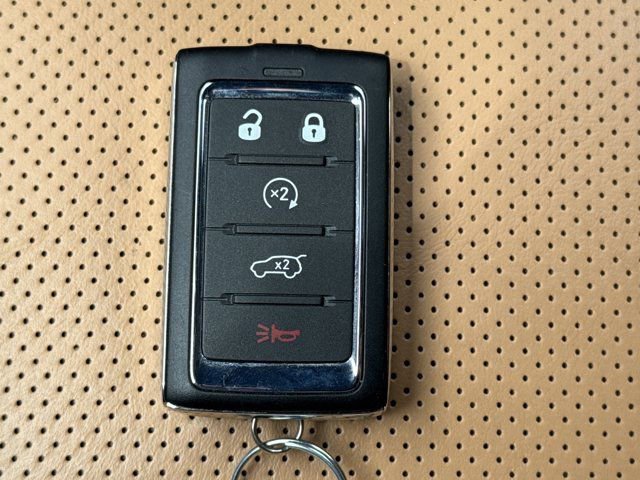 Used 2024 Jeep Grand Cherokee L Summit AWD/4WD image 28