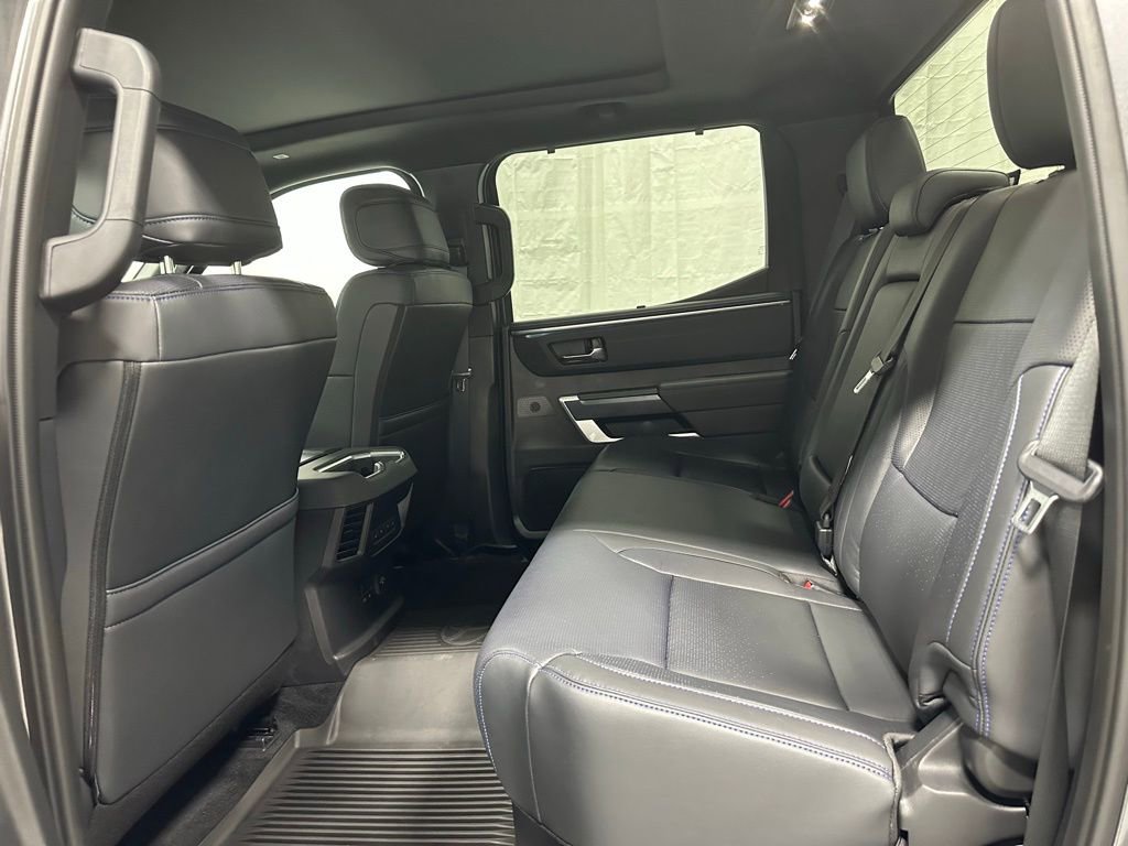 Used 2025 Toyota Tundra Platinum AWD/4WD image 48