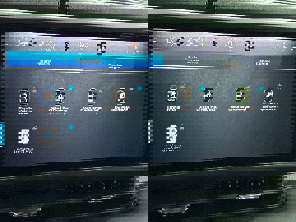 Certified 2025 Jeep Wrangler Unlimited Sahara w/ Safety Group image 35