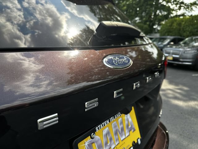 Certified 2023 Ford Escape ST-Line w/ Tech Pack #1 AWD/4WD image 46