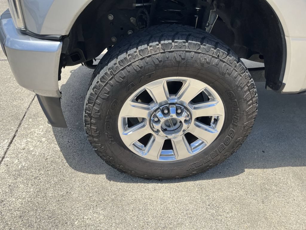 Used 2020 Ford F250 Platinum w/ FX4 Off-Road Package AWD/4WD image 10