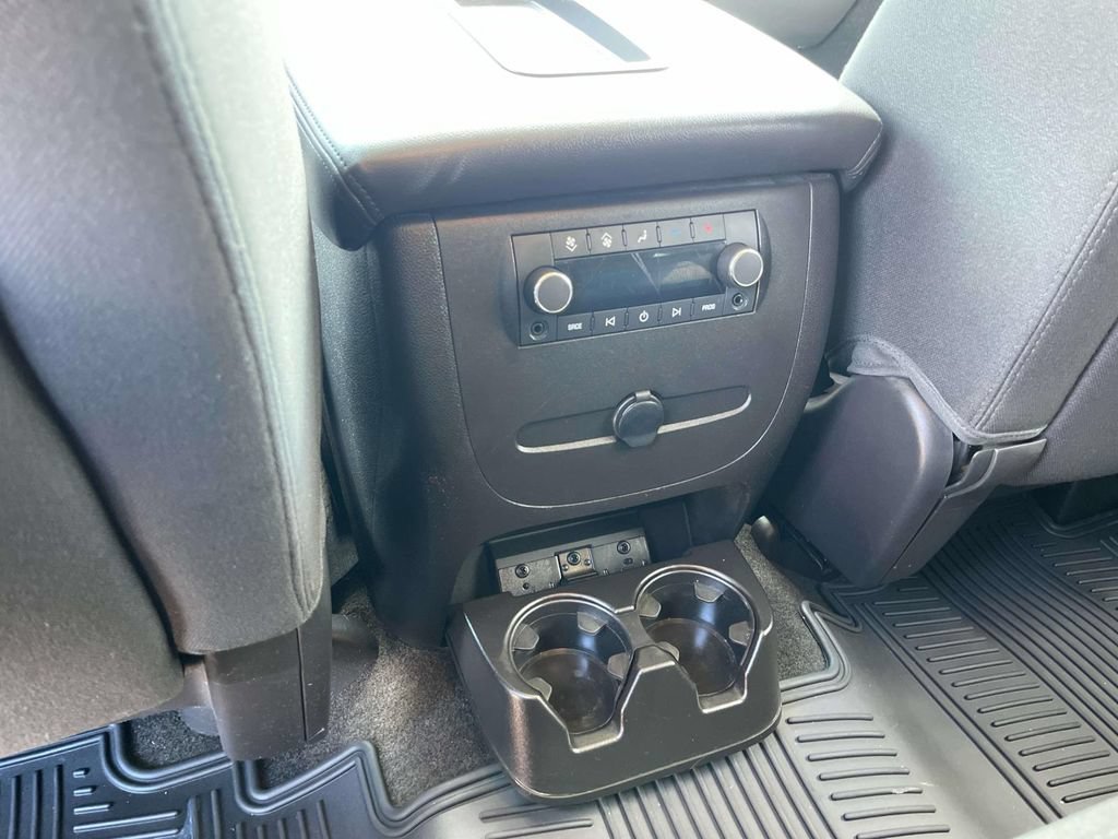 Used 2013 GMC Yukon SLE RWD image 17