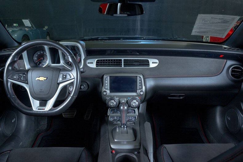 Used 2013 Chevrolet Camaro ZL1 RWD image 40