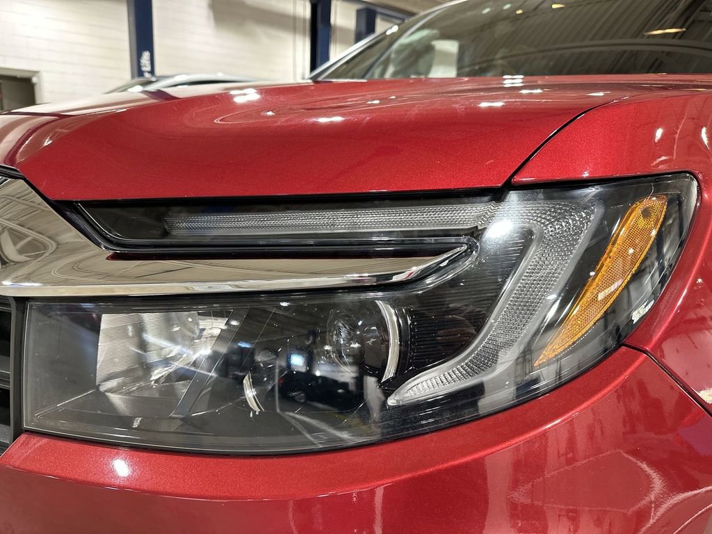 Used 2022 Honda Passport EX-L image 28