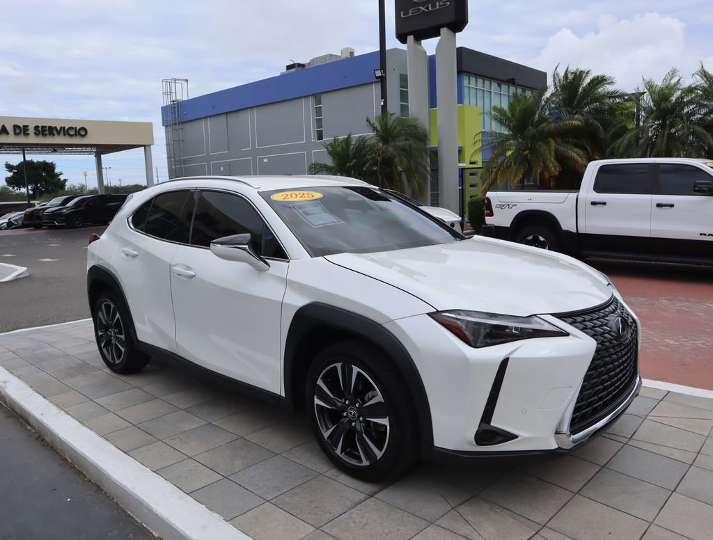 Used 2025 Lexus UX 300h FWD image 3