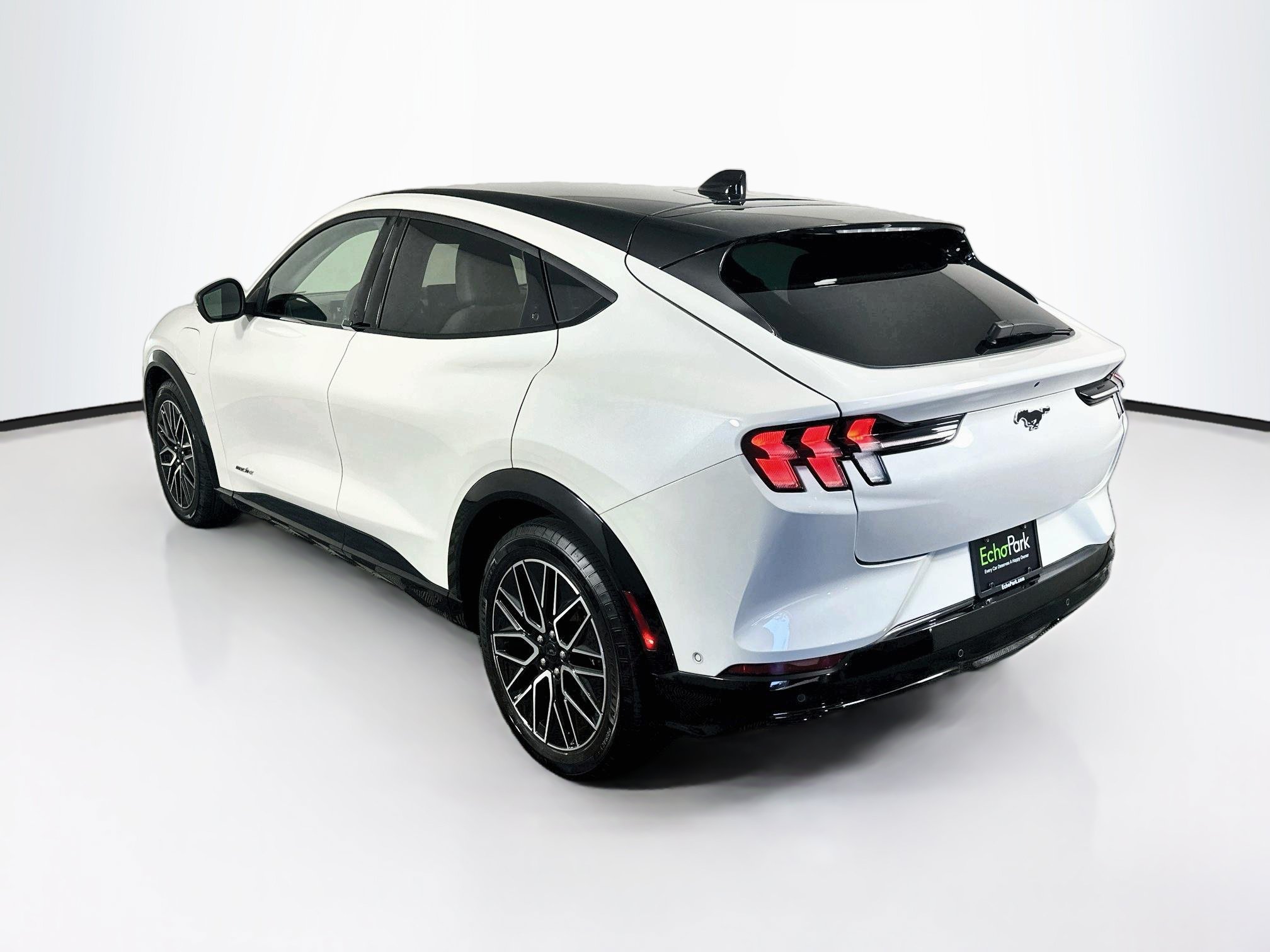 Used 2024 Ford Mustang Mach-E Premium RWD image 5