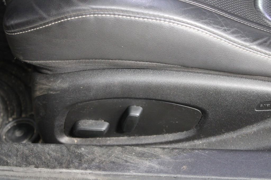 Used 2016 Chevrolet Camaro SS image 14