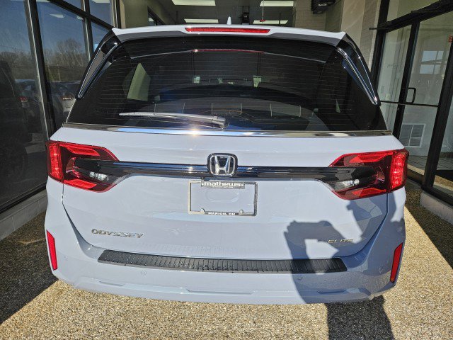 New 2026 Honda Odyssey Elite image 3
