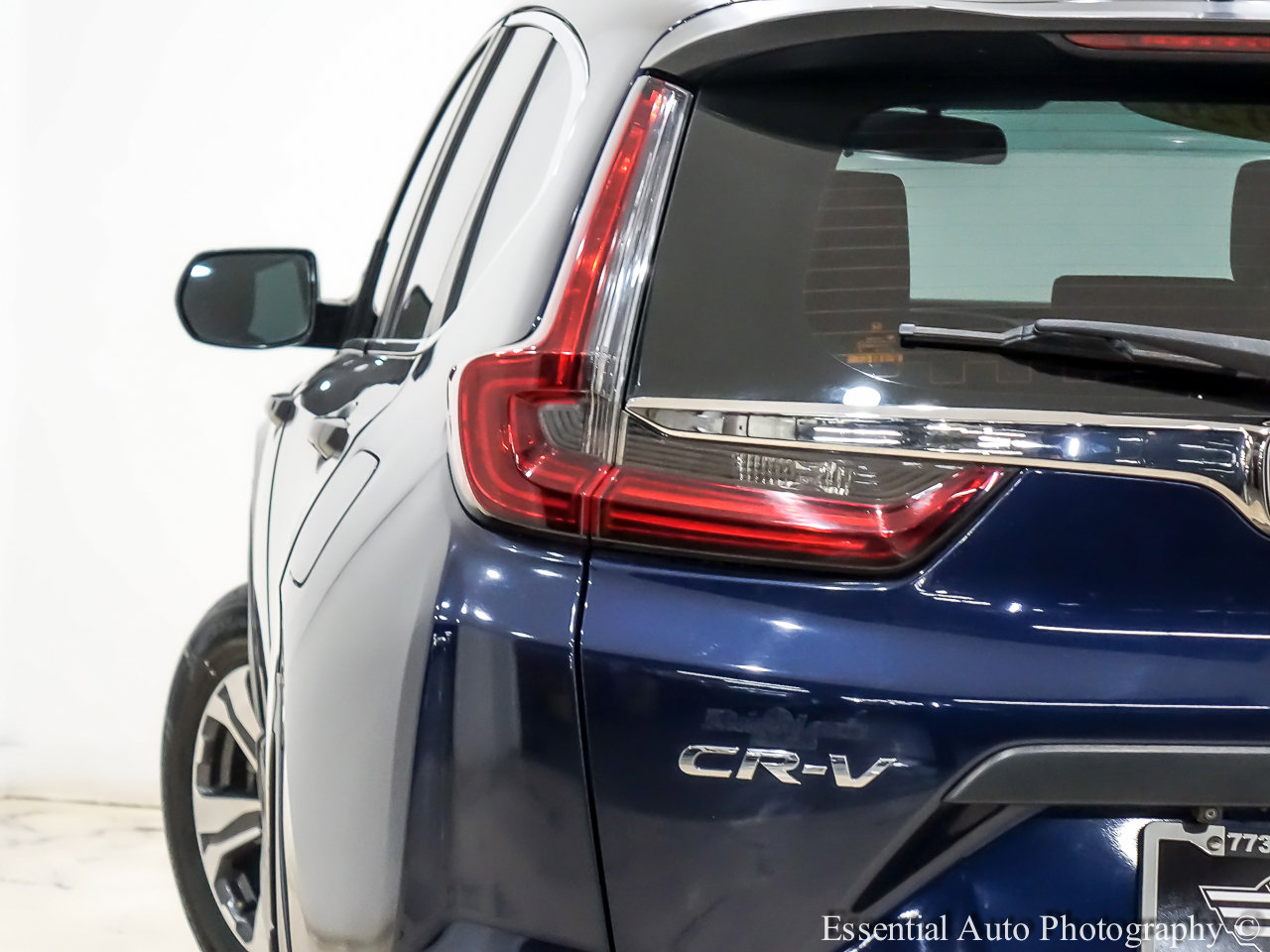 Used 2020 Honda CR-V LX image 8