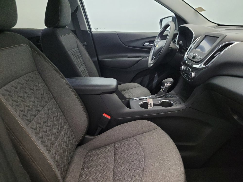 Used 2023 Chevrolet Equinox LT w/ LPO, Floor Liner Package image 21