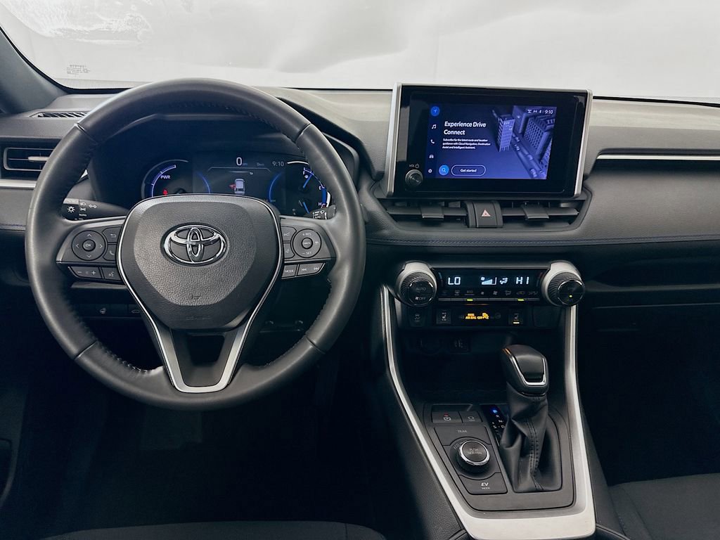 Used 2023 Toyota RAV4 SE w/ Convenience Package image 23