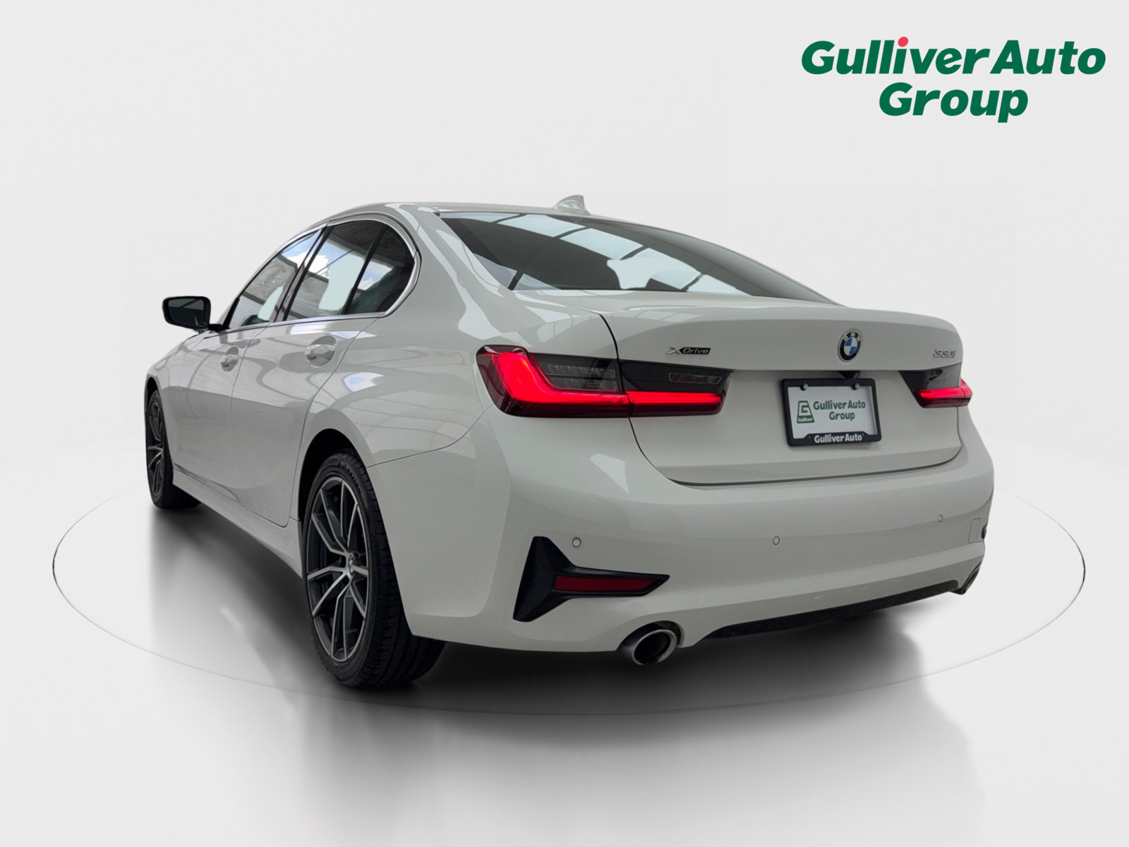 Used 2020 BMW 330i xDrive Sedan w/ Convenience Package AWD/4WD image 5