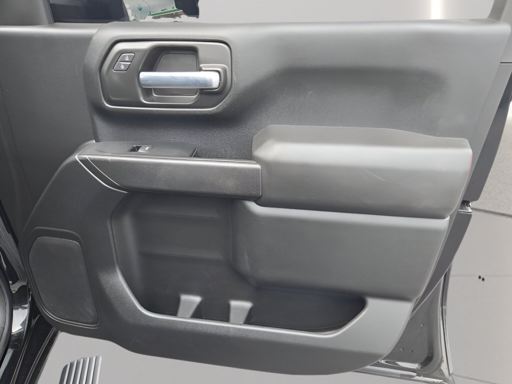 Certified 2024 Chevrolet Silverado 2500 Custom w/ Custom Value Package AWD/4WD image 5