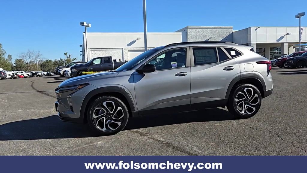 New 2026 Chevrolet Trax RS w/ Sunroof Package image 7