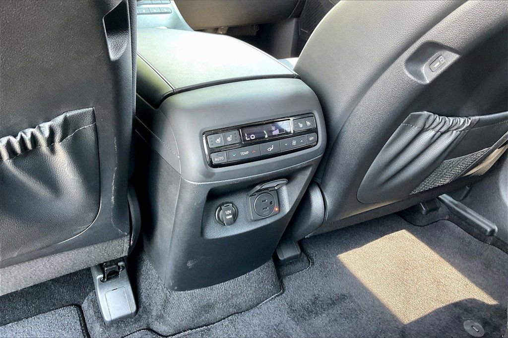 Used 2025 Hyundai Palisade Limited image 15