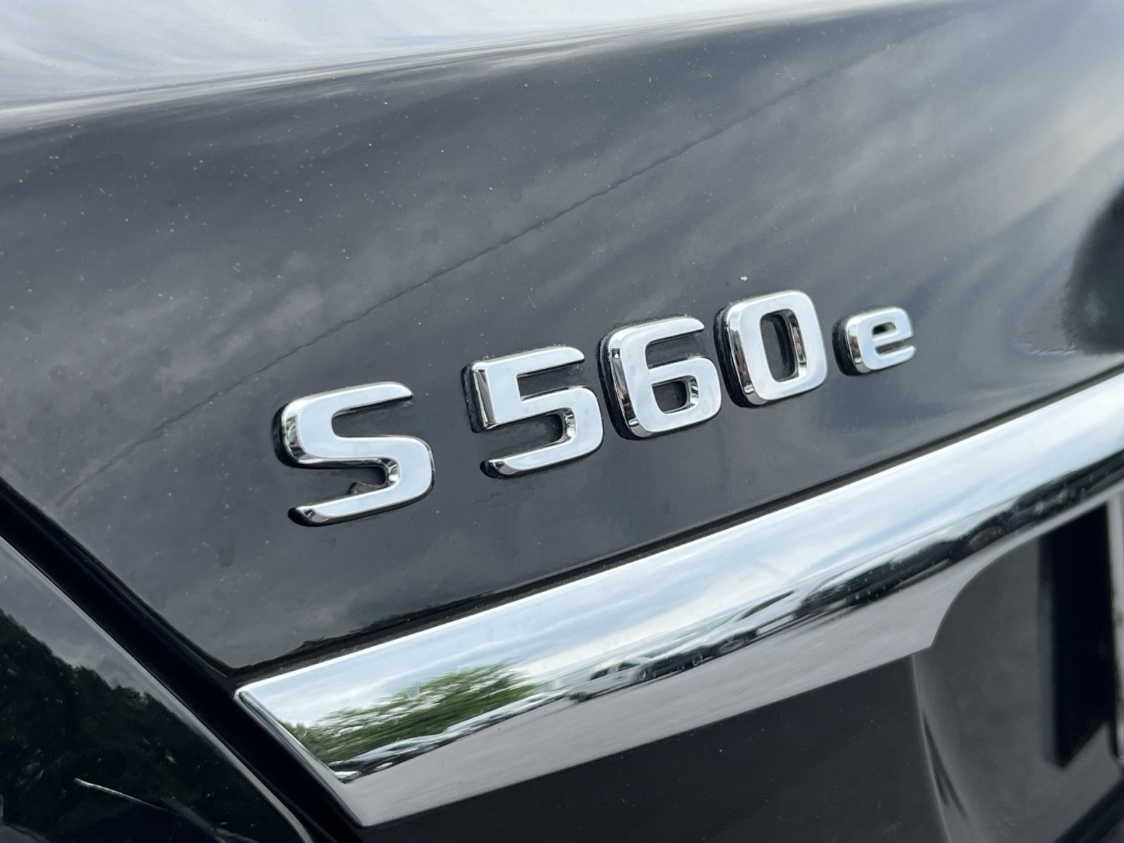Used 2019 Mercedes-Benz S 560e image 36