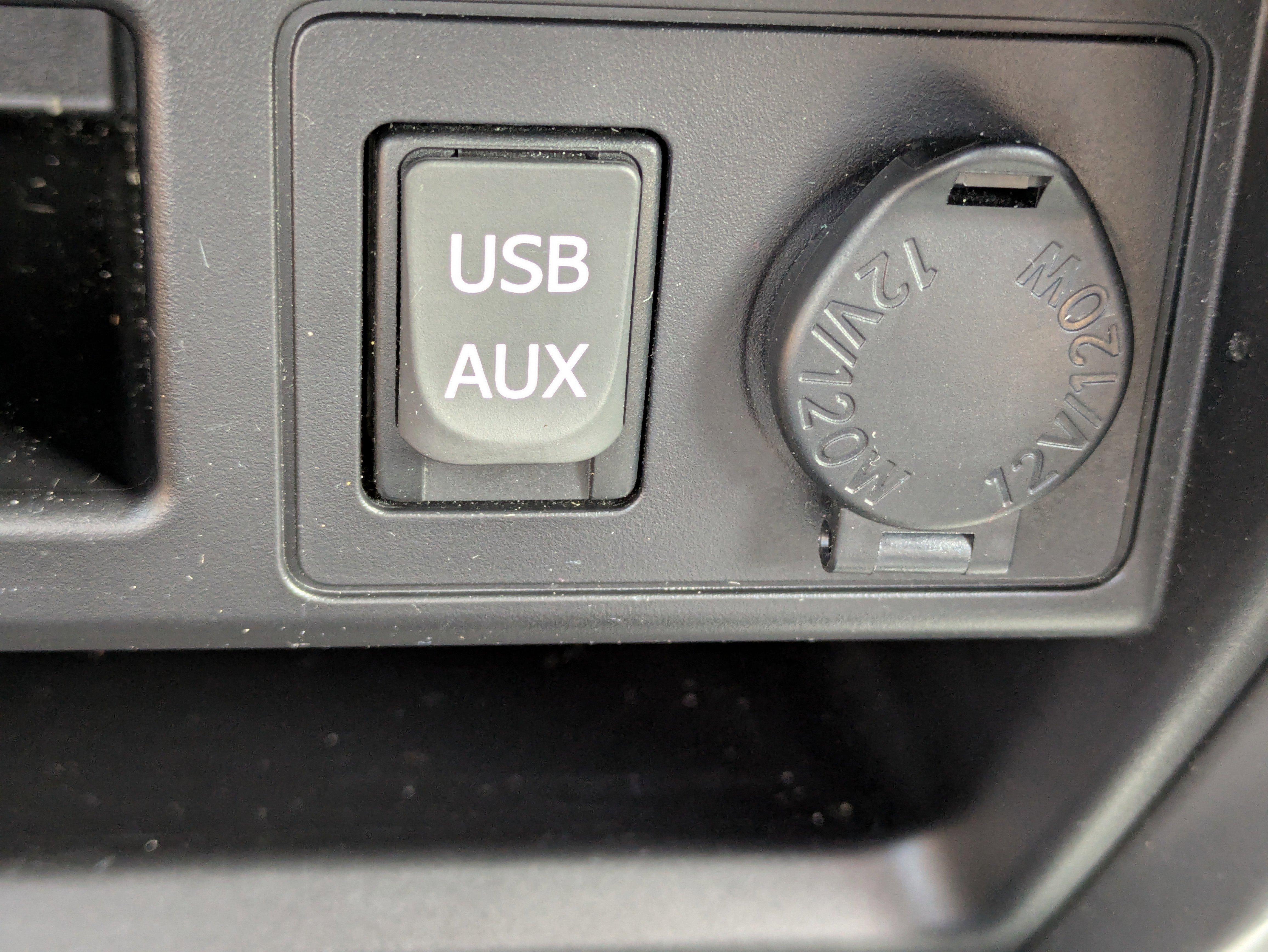 Used 2017 Toyota 4Runner SR5 Premium AWD/4WD image 29