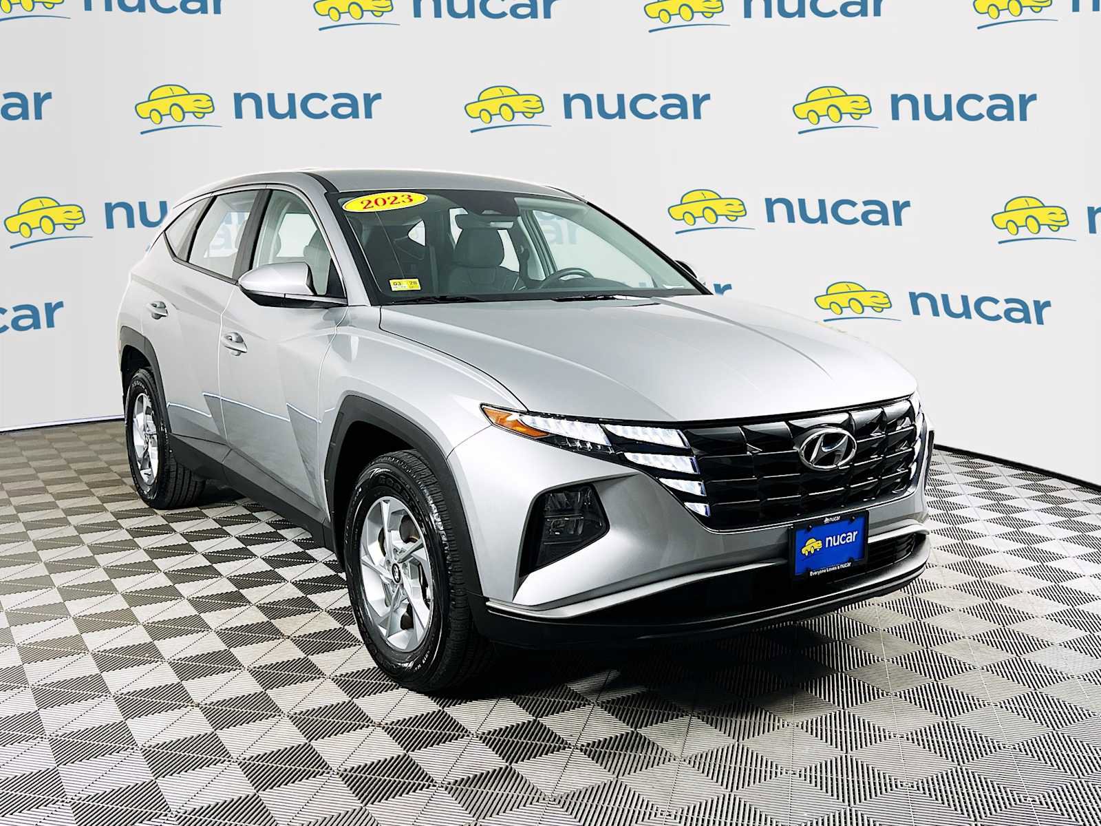 Certified 2023 Hyundai Tucson SE image 1