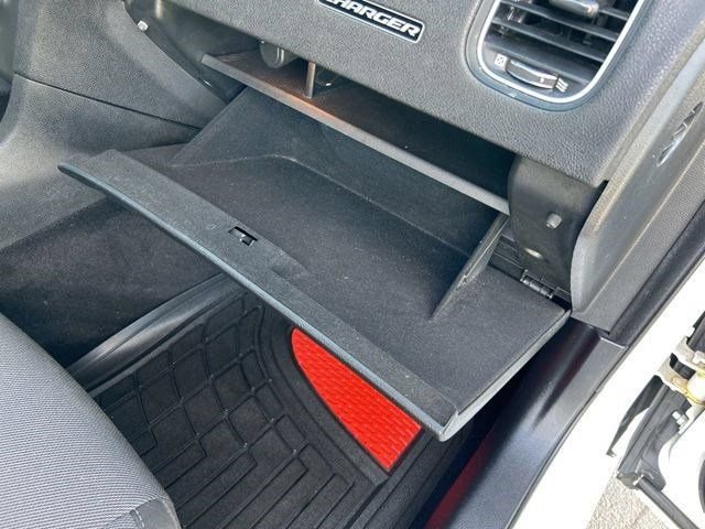 Used 2020 Dodge Charger SXT RWD image 47