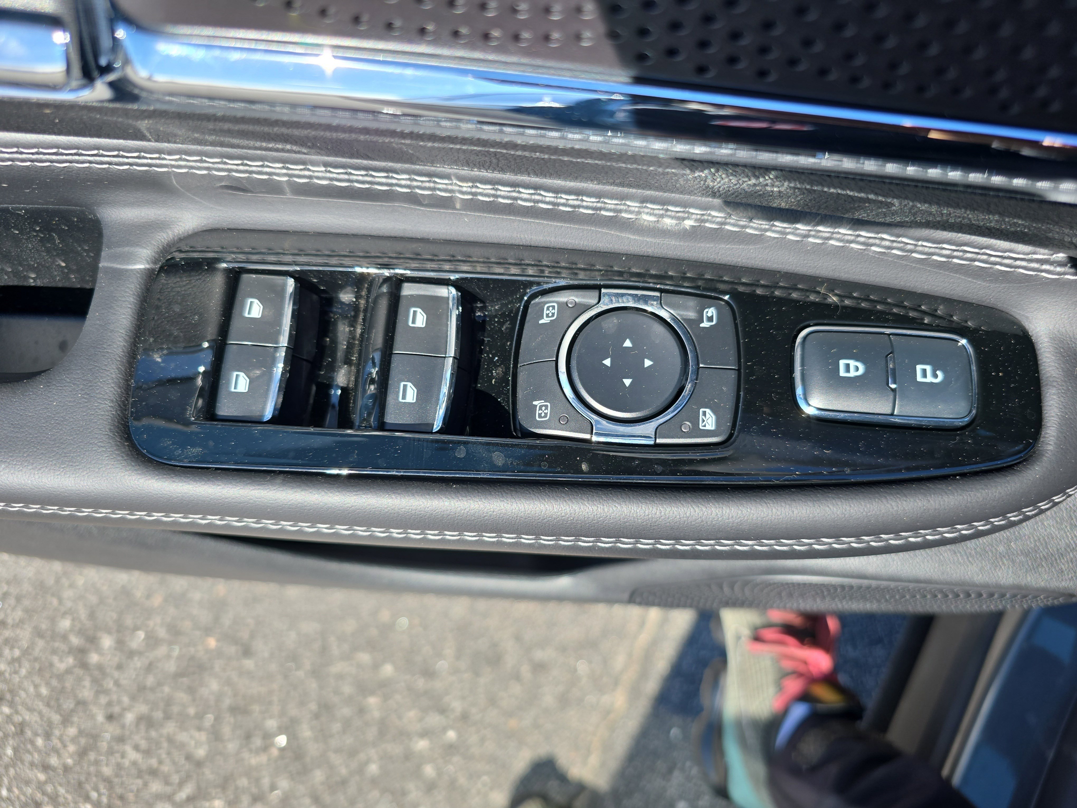 New 2026 Lincoln Corsair Premiere image 27