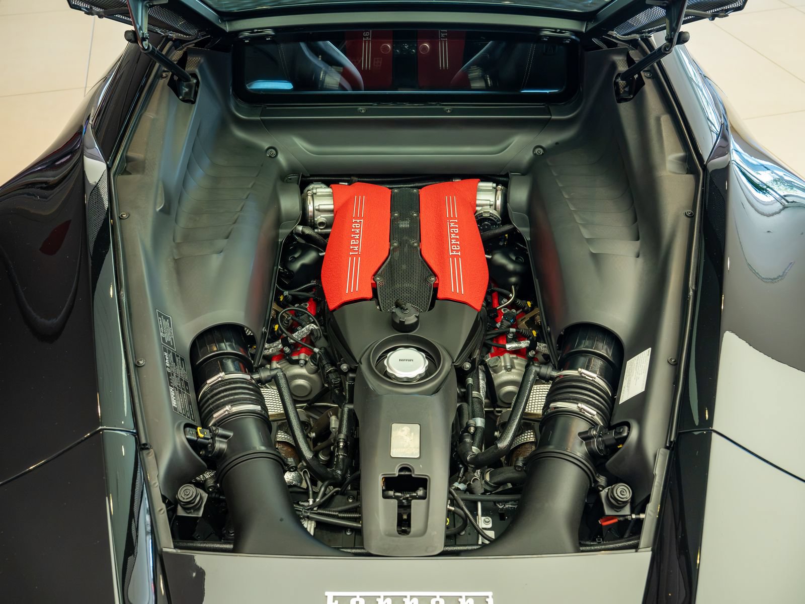 Certified 2016 Ferrari 488 GTB RWD image 24